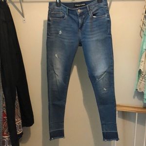 Express Distressed skinny jean